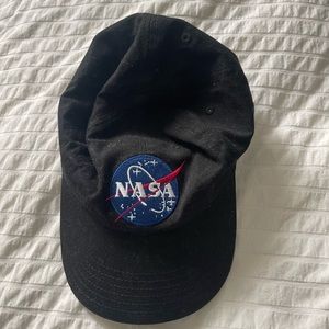 2 baseball caps. $10 together or $6 each.